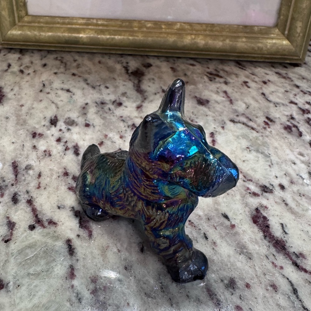 Boyd Carnival Glass Scottie - Picture 2 of 3